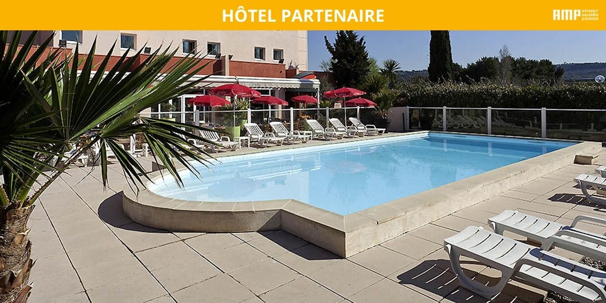 Swimming pool ibis hotel Swimming pool ibis hotel