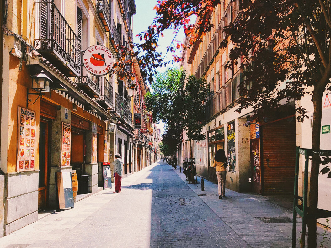 [Translate to English:] Photo by Alex Vasey on Unsplash