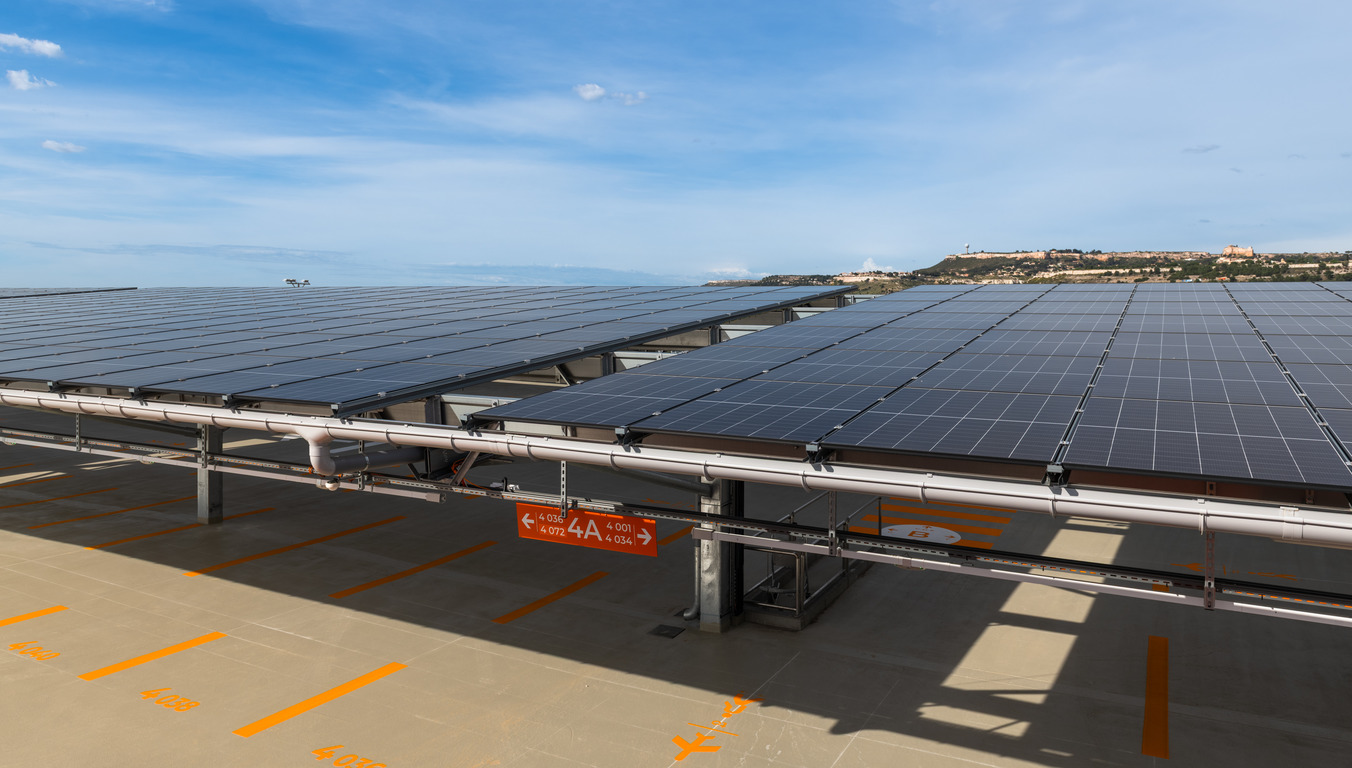 [Translate to English:] aéroport marseille énergie autoconsommation photovoltaique